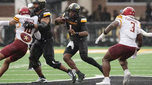 Southern Mississippi Golden Eagles quarterback Braylon Braxton (1) looking for a hole in a game between Southern Miss Golden Eagles and ULM Warhawks and in the NCAA Football game. October 25, 2025 (Joe Harper/bgnphoto.com)