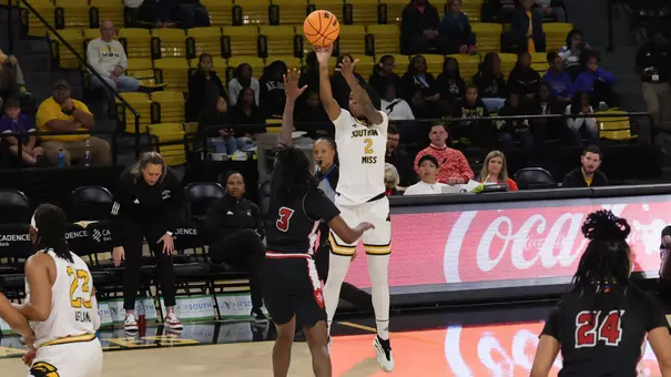Southern Mississippi Golden Eagles guard Ramiah Augurson (2) shoots a three point shot in a game between Southern Miss Golden Eagles and Louisiana in a NCAA Women’s Basketball game. December 20, 2025 (Joe Harper/bgnphoto.com)