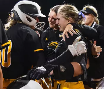 Abbi Troquille Walk Off Vs. Lamar