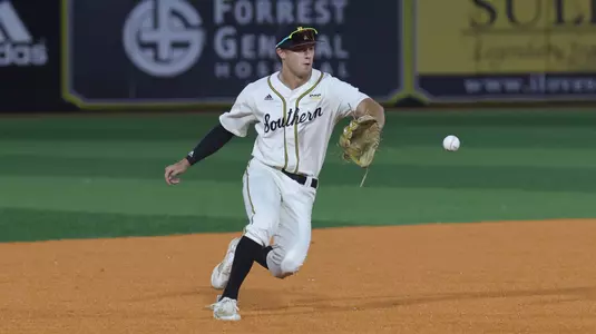 Southern Miss. infielder Ozzie Pratt (4) fields the ball at short stop in a game  between the Southern Miss Golden Eagles and Tulane in the NCAA  baseball game.  April 1, 2025 (Joe Harper/bgnphoto.com)