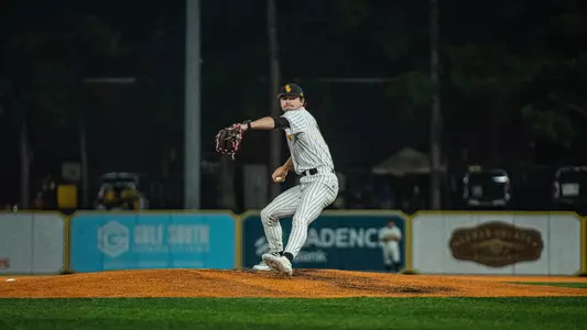 JB Middleton delivers a pitch against Louisiana