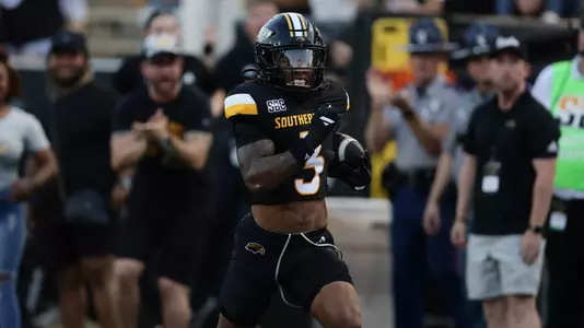 Southern Miss Golden Eagles safety Ian Foster (3) runs back an interception In a game between Southern Miss and App State and in the NCAA Football game. September 12, 2025 (Joe Harper/bgnphoto.com)
