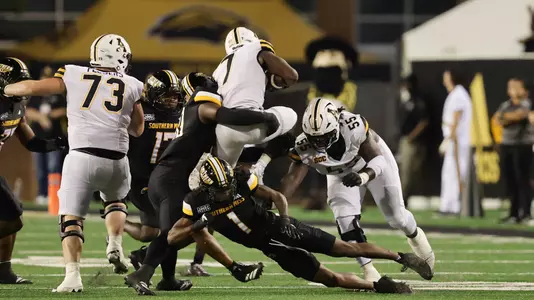 Southern Miss Golden Eagles cornerback Josh Moten (1) makes a tackle In a game between Southern Miss and App State and in the NCAA Football game. September 12, 2025 (Joe Harper/bgnphoto.com)