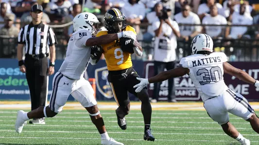 Southern Miss Golden Eagles wide receiver Elijah Metcalf (9) runs the ballIn a game between Southern Miss and Jackson State and in the NCAA Football game. September 6, 2025 (Joe Harper/bgnphoto.com)