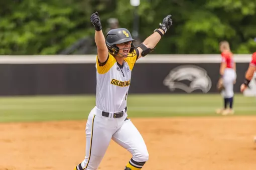 Kinsley Gordon-Sivley celebrating a grand slam