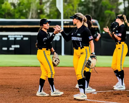 Nealy McManus and Abbi Troquille