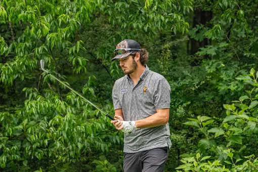 Jake Moffitt lining up a shot