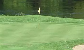 Country Club golf, 3rd hole