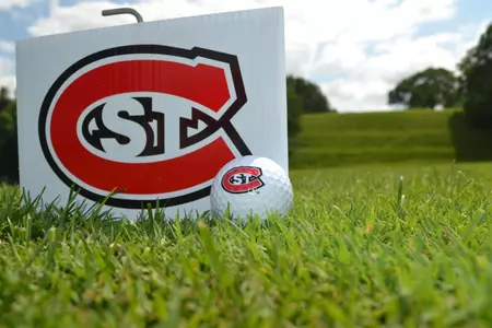 Women's Golf Places Fifth at Concordia Invite Image