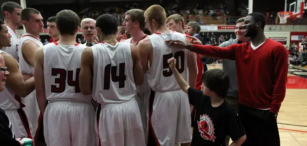Men's basketball huddle