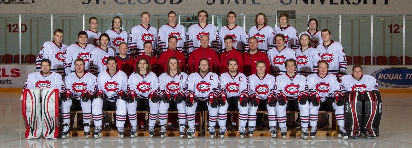 SCSU Men's Hockey Team Photo 2012-13