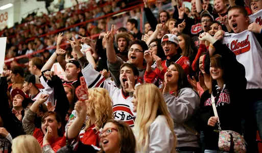 2013-14 SCSU Hockey Fans Dog Pound