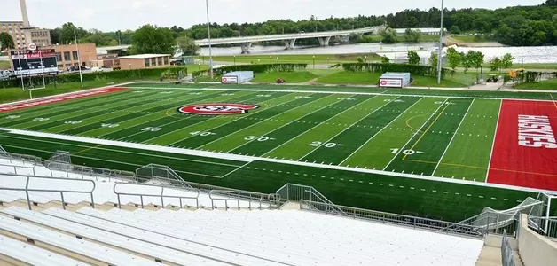 Husky Stadium New Turf