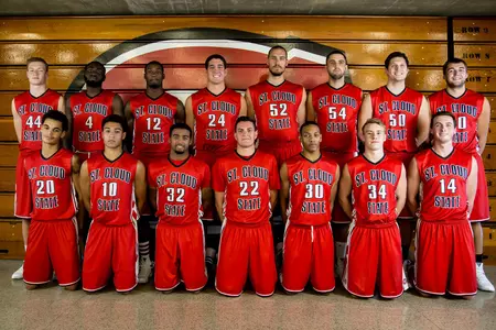 2015-16 Men's Basketball Team Shot