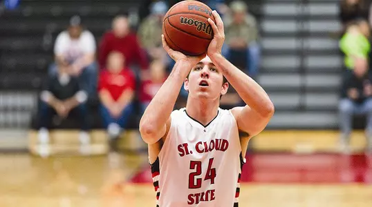 Jon Averkamp, basketball