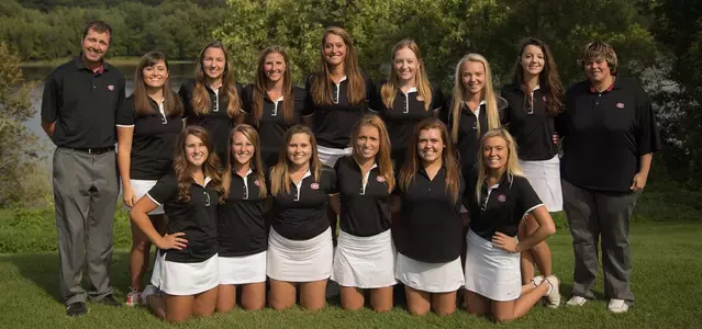 2015-16 SCSU Women's Golf Team