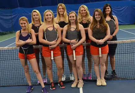 2016 SCSU Women's Tennis Team