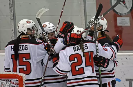 SCSU Women's Hockey Goal Celebration vs. OSU
