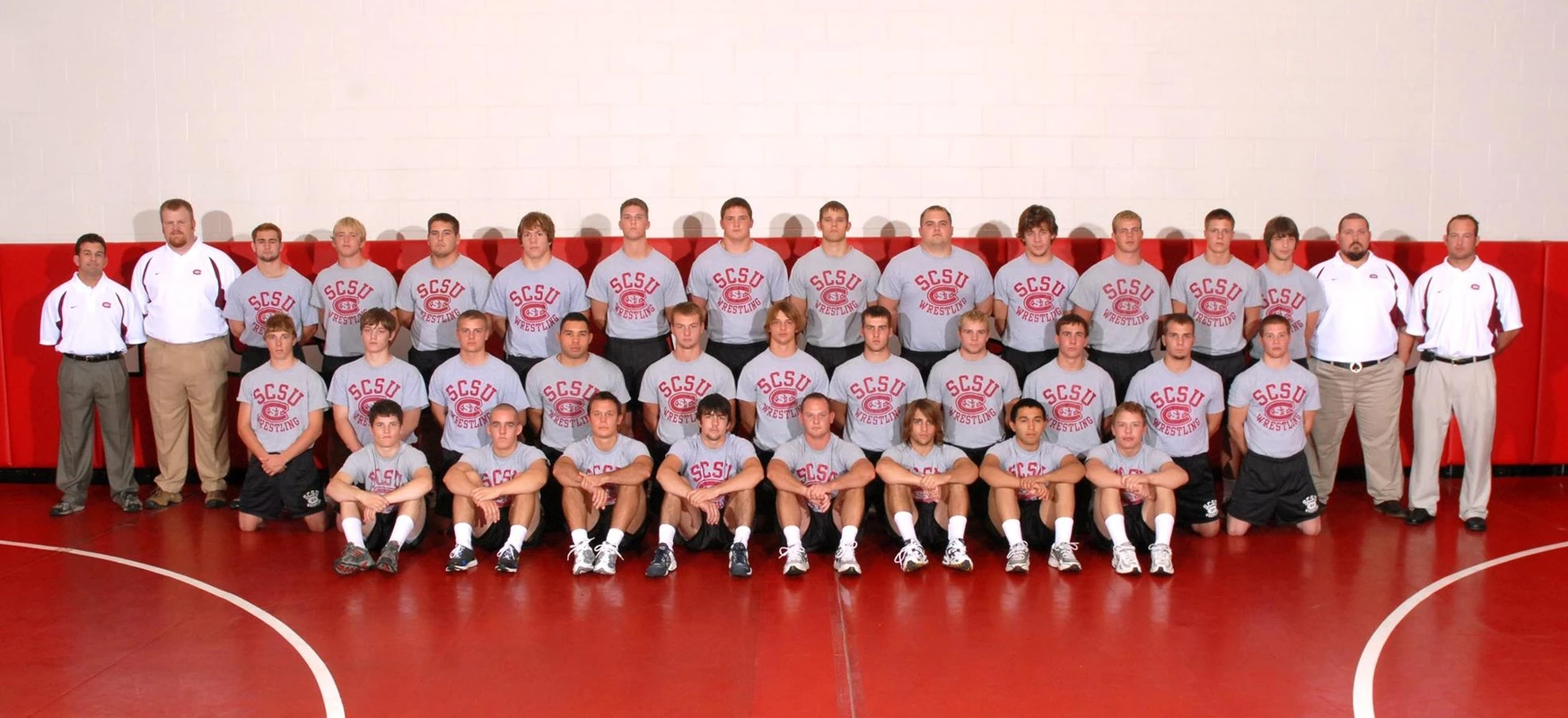 2006-07 SCSU Wrestling Team Photo