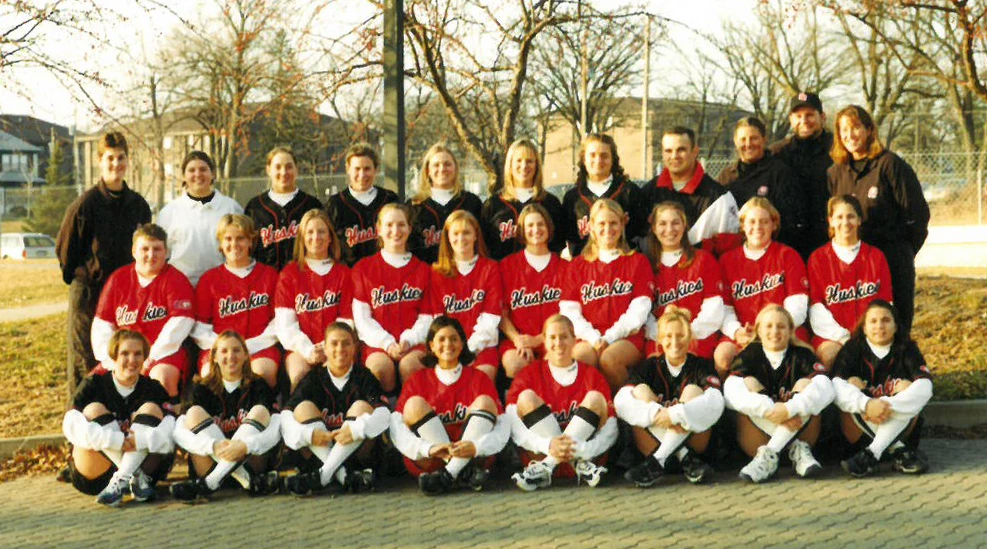 2000 SCSU Softball Team