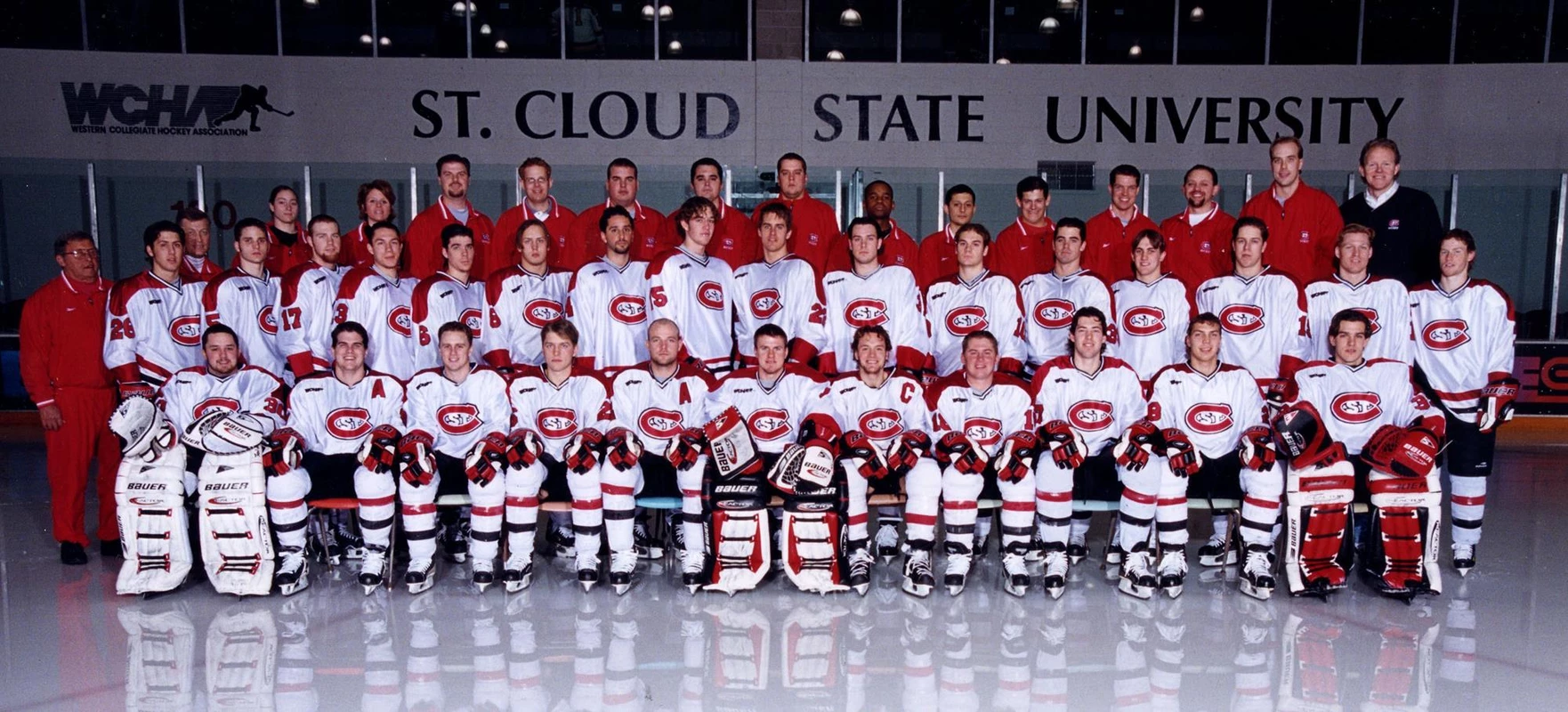 1999-00 Men's Hockey Team photo