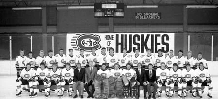 1987-88 Men's Hockey Team photo