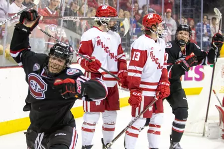Cruikshank celly vs. Wisconsin