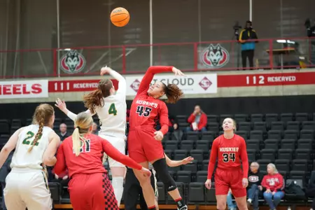 Katrina Theis Tip-off vs Presentation