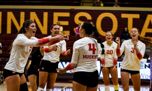 No. 6 St. Cloud State Volleyball Looks Ahead to Road Tilts at No. 8 SMSU, Sioux Falls Image