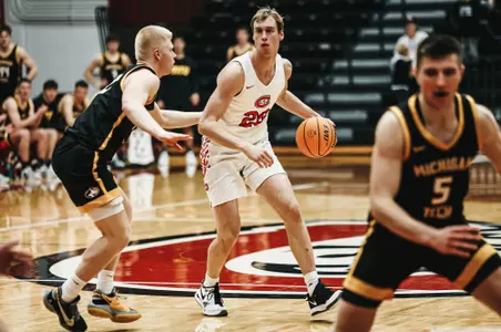 Vance Peiffer vs MTU 11-21 | 1-4 preview