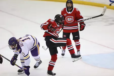Sofianna Sundelin celly vs. Minnesota State 11-16-24