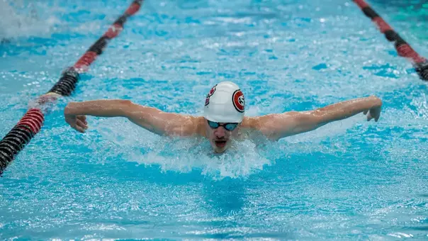 Piotr Kowalczyk action vs. SJU