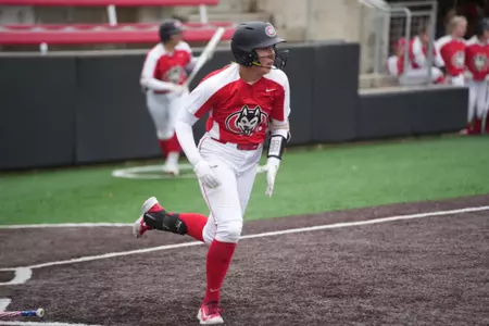 Grace Frechette vs. UMary 4-27