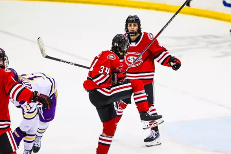Sofianna Sundelin celly vs. Minnesota State 11-16-24