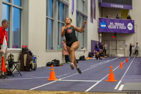 Myesha Thompson @ Tommie Indoor Invitational (UST) 1-16-26