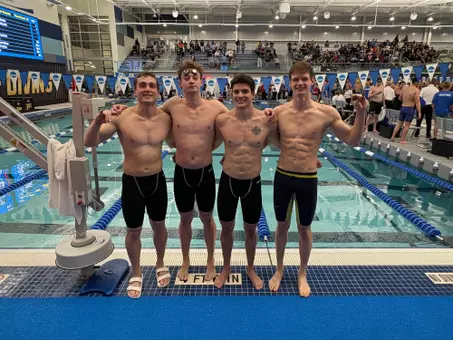 Men's 400 free relay