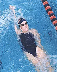 Women's Swimming and Diving Team Defeats Massachusetts, 192-140 Image