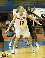 Syracuse Loses to Georgetown, 82-59 Image