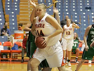 SU Loses Third Straight, 81-50 at West Virginia Image