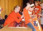 Kohn Addresses ESM Youth Image