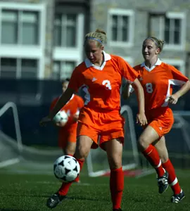 Women's Soccer Defeats St. John's, 3-0 Image