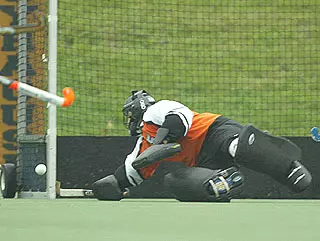 Field Hockey Loses 4-0 Decision to Nationally-Ranked Michigan Image