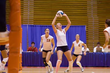 SU Volleyball Wins Fourth-Straight Against Marquette, 3-1 Image