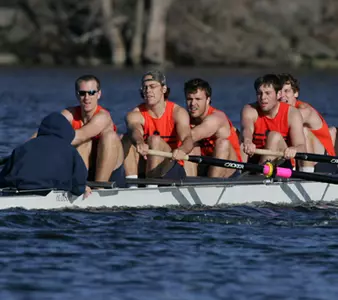 Varsity Four Claims Fall Race Image