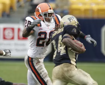 SU Loses to South Florida as #44 is Retired Image