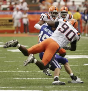 SU Seniors Take Field For Last Time At Louisville Image