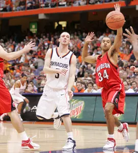 McNamara Scores Season-High 38 Points in 90-80 SU Victory Against Davidson Image