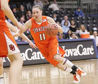 Orange Women Meet Third Straight Ranked Team Image