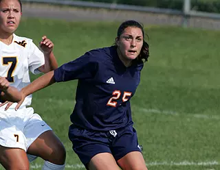 Three Syracuse Student-Athletes Among 35 Remembrance Scholars Image