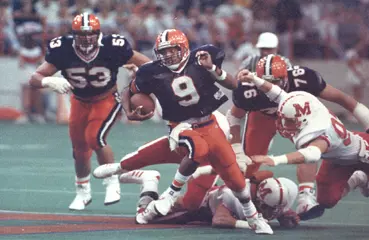 Paying Respect To The 1987 Football Team Image